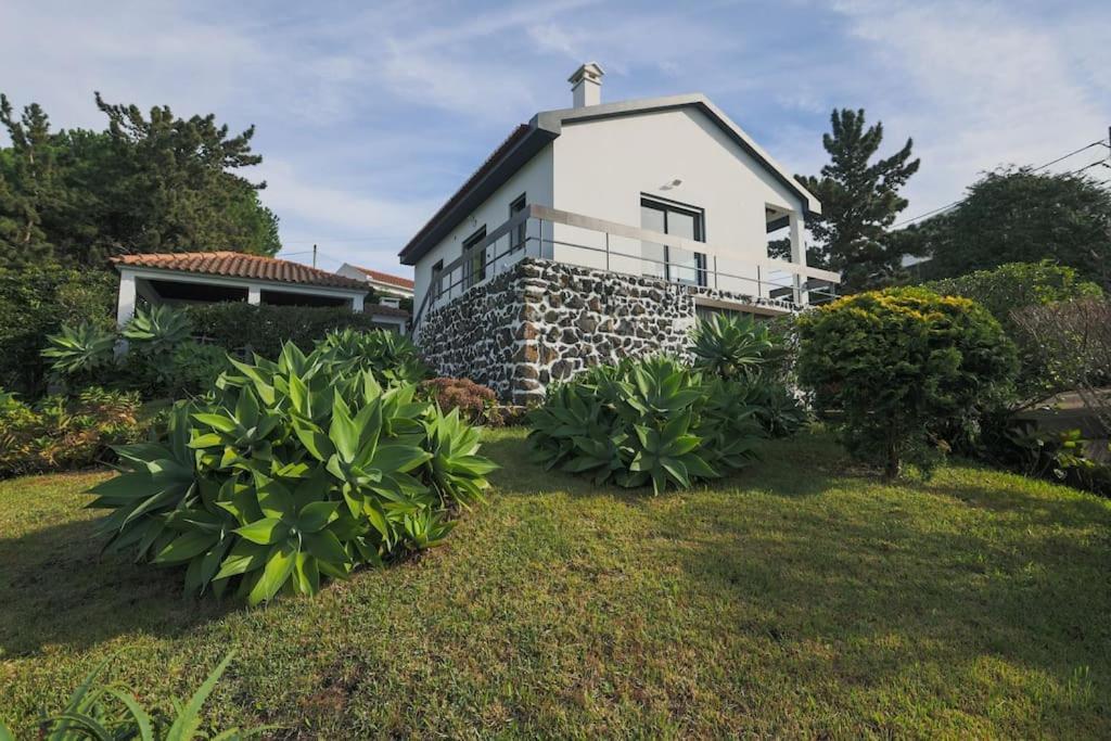 O Nosso Refugio Villa Agua de Pau Bagian luar foto