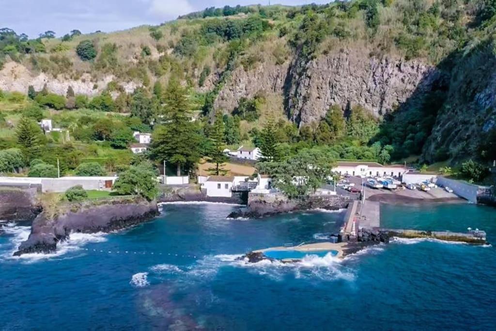 O Nosso Refugio Villa Agua de Pau Bagian luar foto