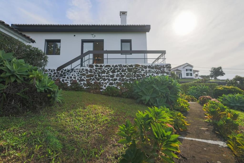 O Nosso Refugio Villa Agua de Pau Bagian luar foto